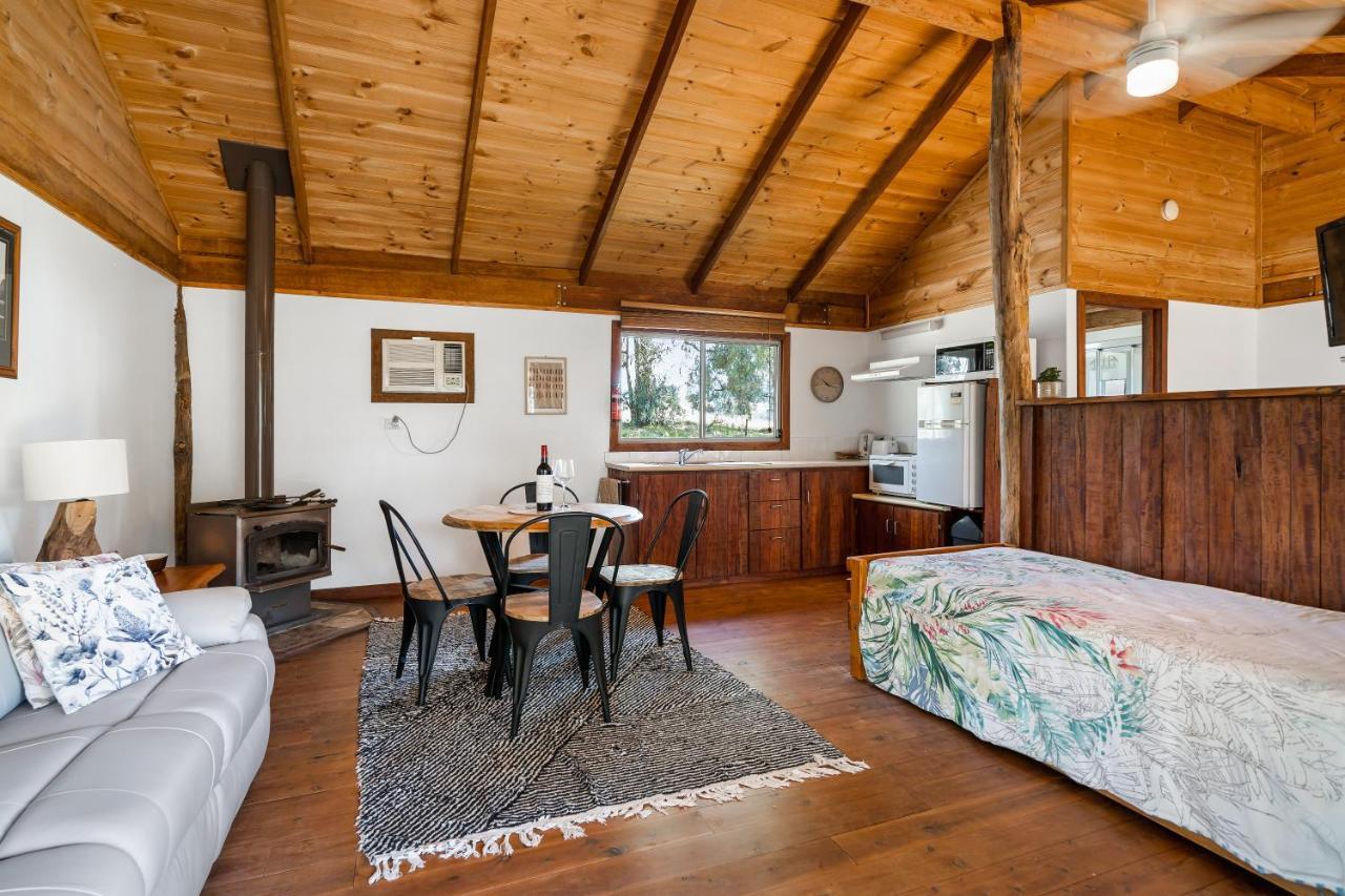 Gaddleen Grove Cottages Wodonga Exteriör bild